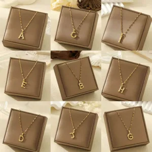 Minimalistische Roestvrijstalen 18K Vergulde Beginletter Hanger Halsketting Voor Vrouwen Mode Lipketting Alfabet Ketting Sieraden