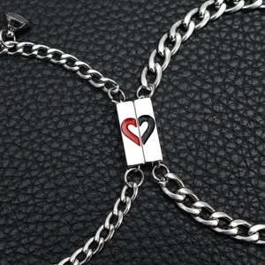 Pulsera de pareja magnetica de acero inoxidable con corazon dividido, joyeria a juego para amor.