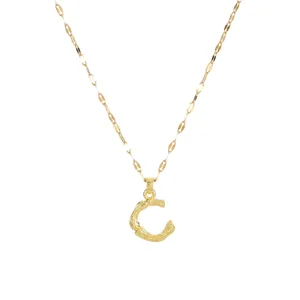 Goud 18k vergulde roestvrijstalen letter C hanger ketting met prachtig ontwerp.