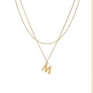Collana Con Pendente Lettera M A Doppio Strato In Acciaio Inossidabile Placcato Oro 18K