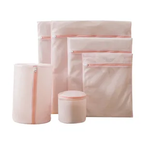 Set de sacs à linge en filet rose, sacs de lavage durables à fermeture éclair pour lingerie.