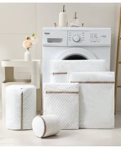Lot de sacs à linge en filet double couche épais pour machine à laver et sous-vêtements.