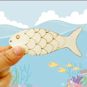 Découpes de poisson en bois brut pour loisirs créatifs DIY et décorations à suspendre.
