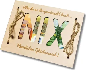 Houten geldgeschenk kaart detail met NIX uitgesneden letters en jute touw decoratie.