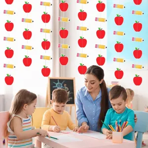 Guirlande suspendue pomme et crayon de retour à l'école décoration de classe pour fête