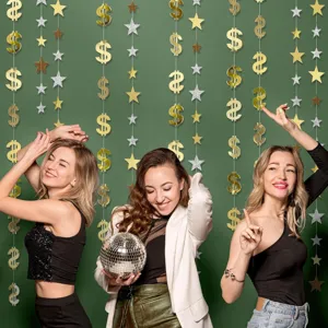 Guirlande de signes dollar et étoiles dorées pour fête anniversaire déco suspendue.