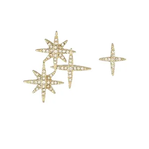 Asymmetrische Stern Strass Ohrstecker Elegante Goldfarbene Schmuck Geschenke Damen