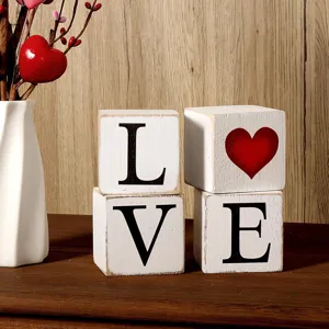 Valentinstag Holzblock Dekor LOVE Tischschild rustikale Heimdekoration fuer romantisches Geschenk