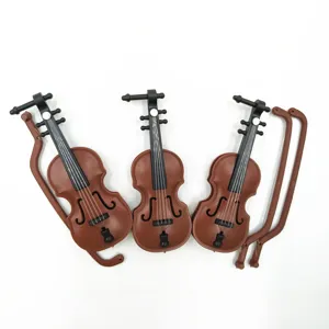Miniature toy violin model details, perfect for dollhouse miniature scenes and decorations.