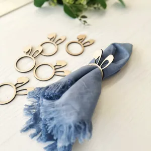 Wooden Easter bunny ear napkin rings table decor set for hotel restaurant banquet party use.