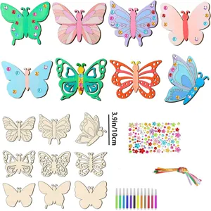 Kit d'artisanat de peinture de papillon en bois DIY pour enfants avec tranches de bois et strass.