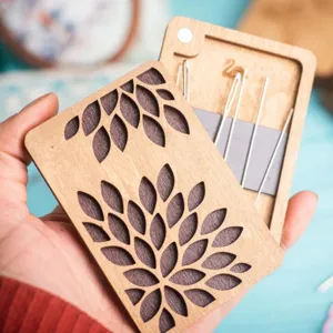 Wooden needle case portable sewing storage box magnetic wooden needle holder with embroidery needles
