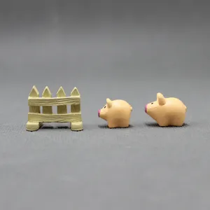 Resin pig miniatures fence set cute desktop micro landscape ornament decor for home office