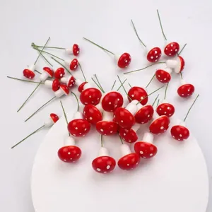 Kleine künstliche rote Pilze aus Schaumstoff mit Drahtstiel, ideal für Sukkulenten- und Bonsai-Deko.
