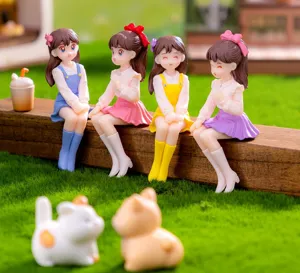 Miniature resin bestie girl figurines set for DIY micro landscape desktop decoration accessories.