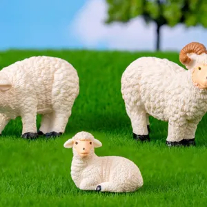 Conjunto de figuras de ovejas de simulación de resina para micropaisaje de musgo y jardín.