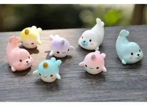 Cute mini resin marine animal figurines, perfect for micro landscape and aquarium decoration.