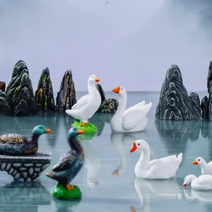 Miniatur Enten Figuren und künstliche Felsen Ornamente Set für Mikro Landschafts Garten Dekor.