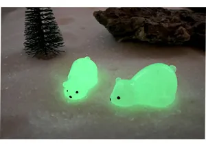 Miniature di orsi polari in resina luminosa creativa, graziosa decorazione per micro-paesaggio.