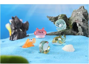 Cute resin miniature marine animal ornaments for aquarium landscaping and desktop decor.