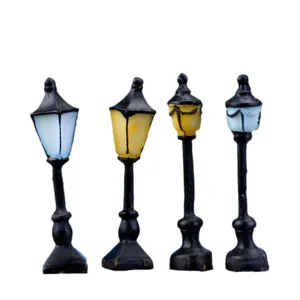 Adorno de farola en miniatura de resina para microlandschaft jardín de hadas casa de muñecas 4pcs