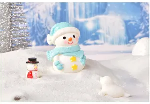 Resin snowman figurine detail closeup winter snow landscape micro landscape ornament