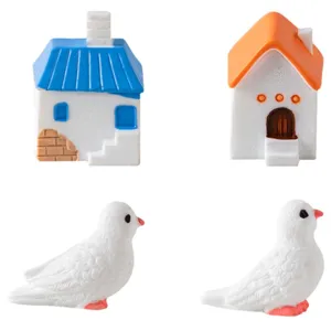 Miniature micro landscape ornaments featuring cute white doves and creative island villa houses.
