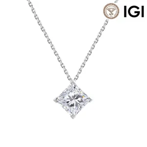 Collana geometrica in oro bianco 18 carati con diamante da laboratorio taglio princess