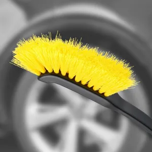 Spazzola professionale per la pulizia di cerchioni e pneumatici con setole gialle