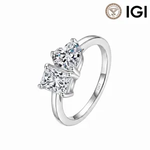 Lab-grown diamond ring in 10KT white gold with heart and princess cut stones