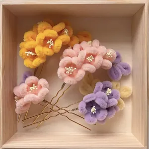Handmade chenille stem flower hairpins, cute DIY floral hair forks for daily sweet styling.
