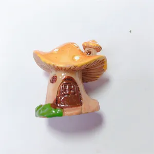 Mini figurine de maison de champignon en résine pour bricolage, déco et micro paysage.
