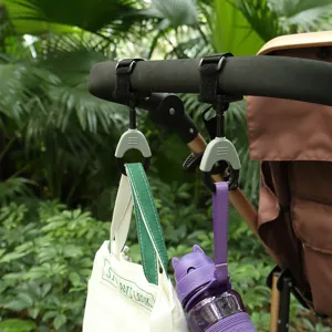 Par de ganchos universales para cochecito para colgar bolsas y botellas de agua
