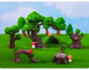Detailansicht der Miniatur Harz Landschaft Baumstumpf Pilz Ornament für Mikro Gartenarbeit.
