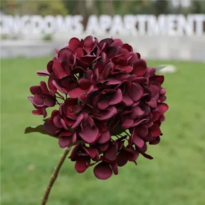 Dunkelrote künstliche Hortensie Einzelstiel Vintage dekorative Blume für Heimhochzeit Requisiten.