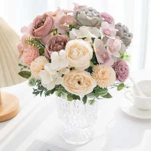 Bouquet di fiori artificiali rosa e peonia per decorazione matrimonio e casa elegante