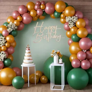 Panneau mural bois Happy birthday decoration fete arriere plan ensemble de ballon