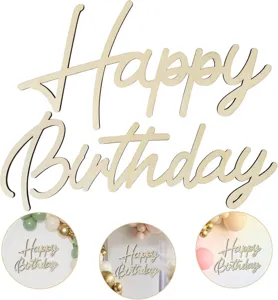 Découpes de lettres Happy Birthday en bois pour décoration murale de fête et arrière-plans.