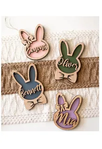 Étiquettes de panier de lapin de Pâques en bois 3D personnalisées avec des jolis noms.