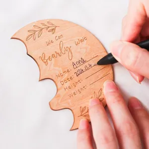 Wooden baby milestone plaque, cute bear shape growth record photography prop for newborn infant.