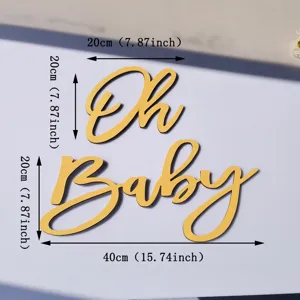 Insegna con lettere Oh Baby in legno dorato, decorazione murale e supporto fotografico.