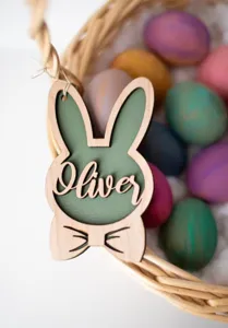 Étiquette panier de Pâques en bois personnalisée, décoration 3D prénom lapin de printemps.