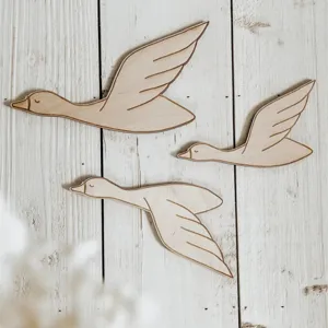 Hölzerne Fliegende Gänse Wanddekoration Rustikaler Landhausstil Vogel Wandbehang Ornamente Für Zuhause Wohnzimmer Hölzerne Dekoration