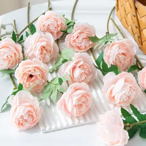 Fleurs artificielles en soie de pivoine pour décor de salon et arrangement de mariage.