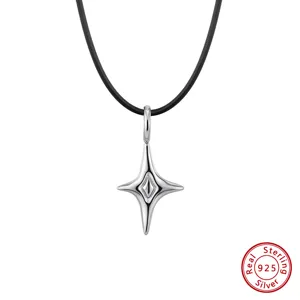 S925 Sterling Silber vierzackiger Stern Anhänger Halskette mit schwarzem Kordel.