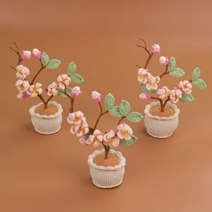 Handgehäkelt Aprikosenblüte Topfpflanze Simuliertes Gestricktes Pfirsichblüte Desktop Ornament Beige Wollgarn Topf Haus Büro Dekor