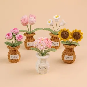 Handgemaakte Gebreide Garen Potbloem Zonnebloem Lelietje-van-dalen Roos Gehaakte Desktop Ornament Afgewerkte Bloempot Cadeau