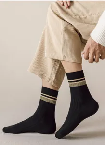 Comfortable men's mid-calf cotton socks with stylish striped cuffs, perfect for autumn and winter.