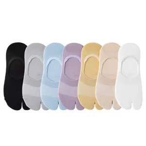 Calzini da Barca con Dito Diviso in Cotone da Donna Traspirante Rete Invisibile Antiscivolo Calzini a Due Dita Casual Minimalista Calzini Corti