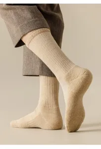 Dicke Herren Wollsocken mit Frottee und weichem Fleece für warme Füße im kalten Winter.